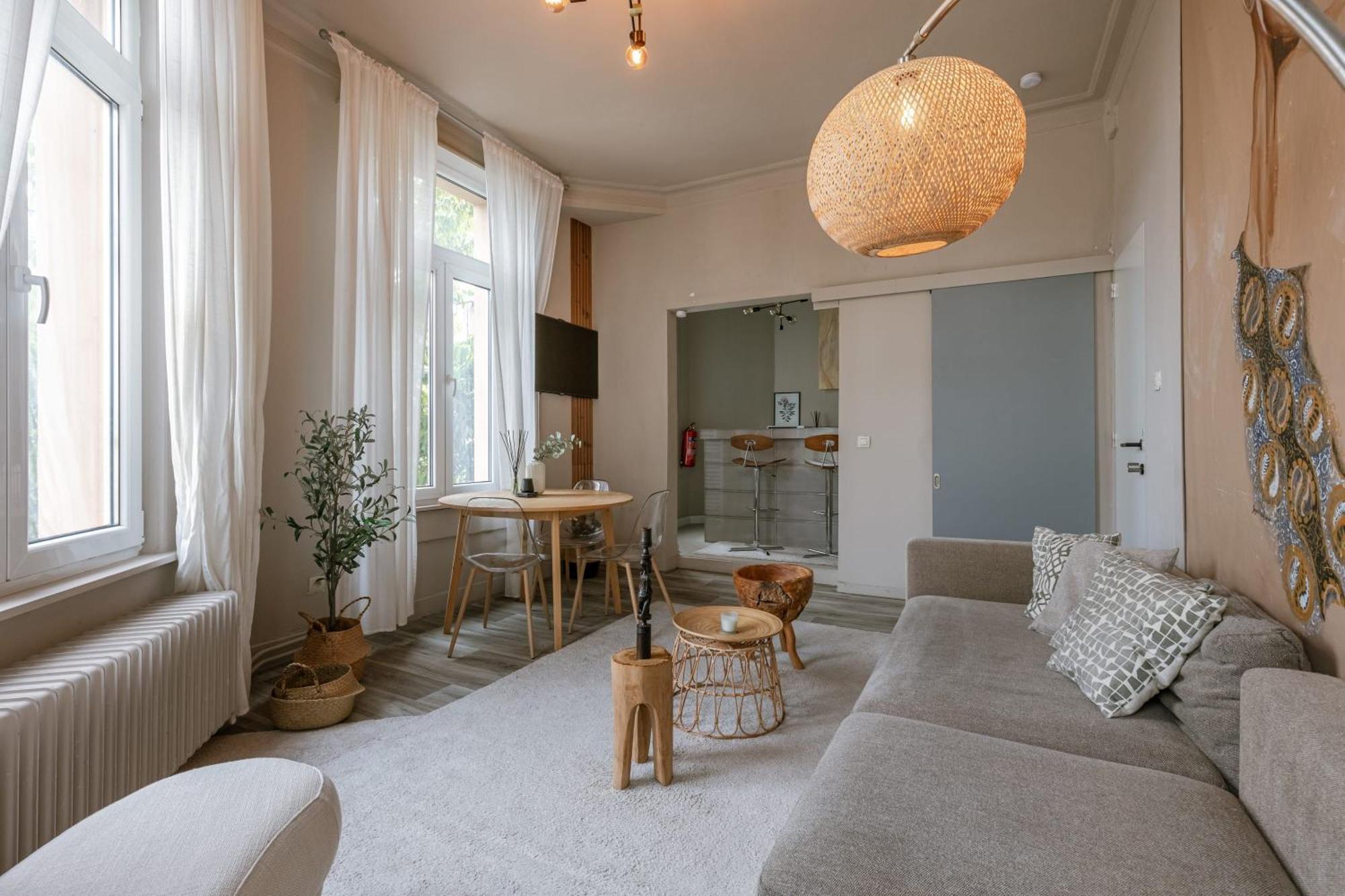Huswell - Cozy In Antwerps Shopping District, Pets * Antwerpen